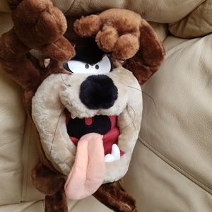 Vintage 1998 Tazmanian Devil Skater 13in Looney Tu
